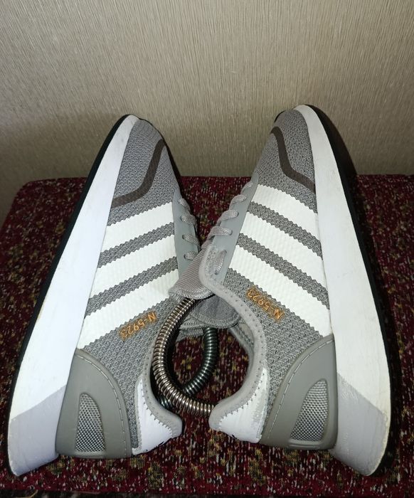 Кросівки фірми Adidas 38 розміру