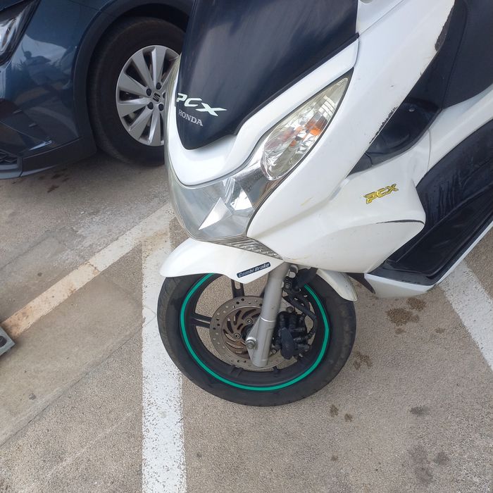 Honda pcx 2012 usada