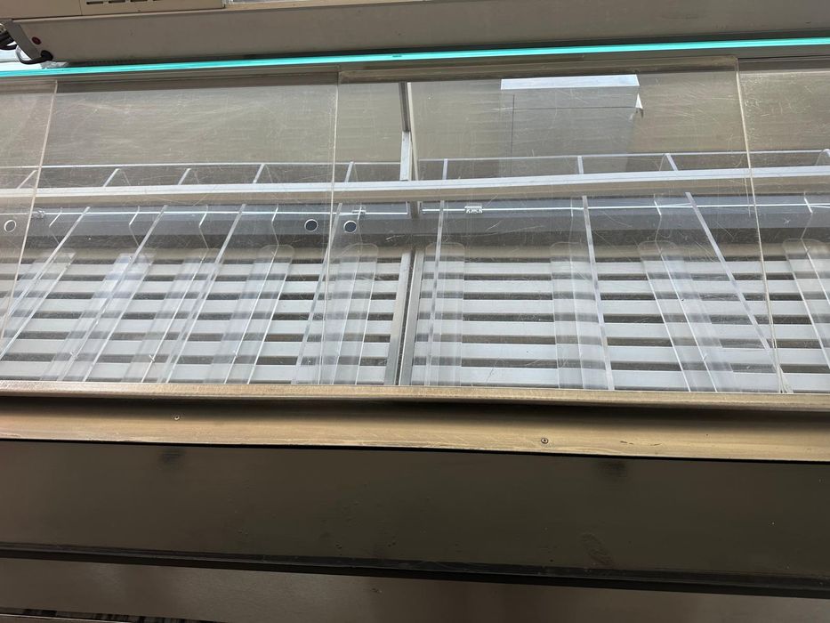 Vitrine expositor de pão