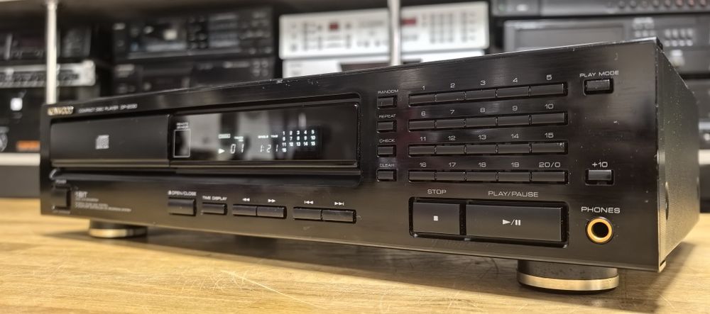 CD-програвач Kenwood DP-2030