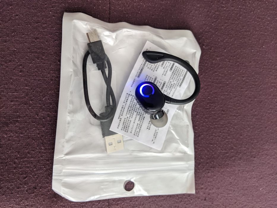 Продам блутуз гарнітуру