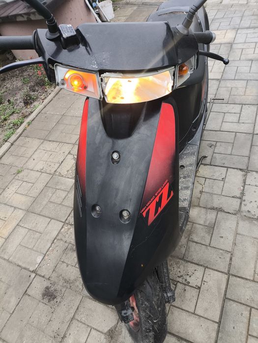 Продам скутер Сузуки сепия зз