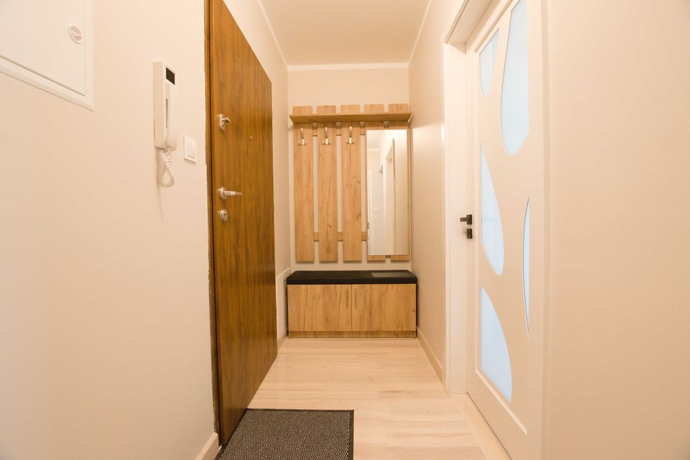 zadbane 35m2, 2 pokoje, garaż