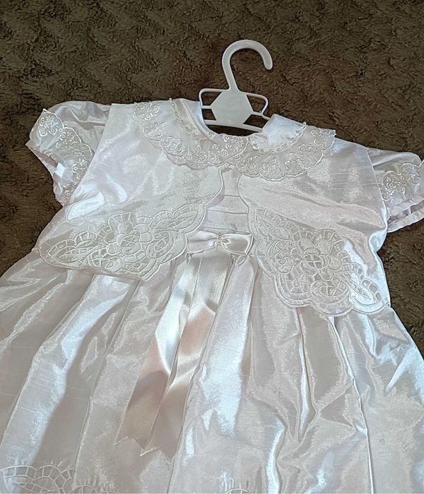 Conjunto Completo de Batismo para Menina • Marca Eles • Pronto a Usar