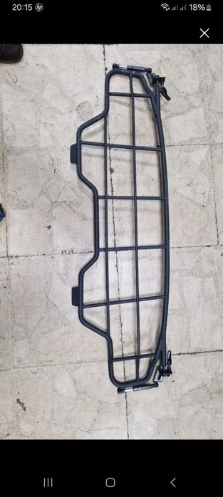 Volvo V70 (3) grelha divisoria