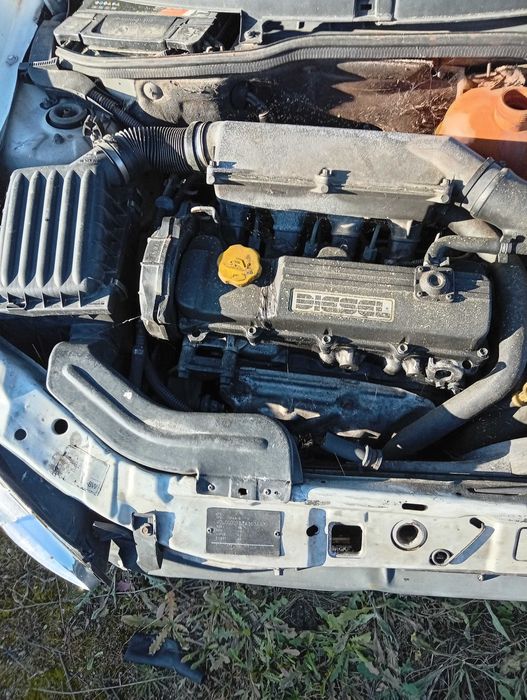 Motor Opel isuzo Diesel 1700 cc