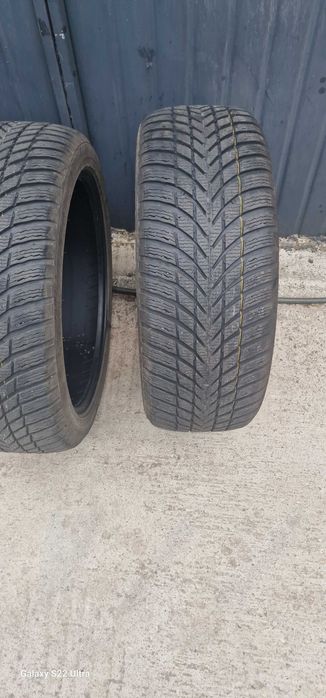 Opony zimowe nokian tyres 235.45.20