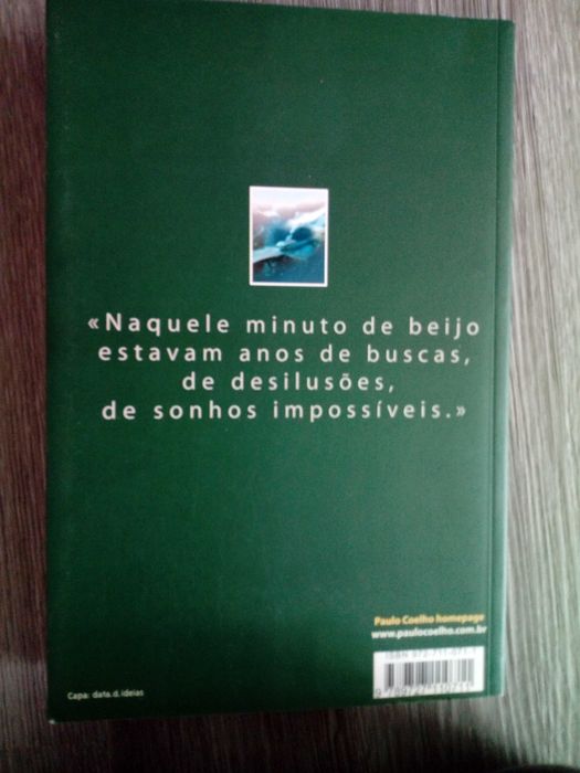 Livro "Na margem do Rio Piedra" de Paulo Coelho