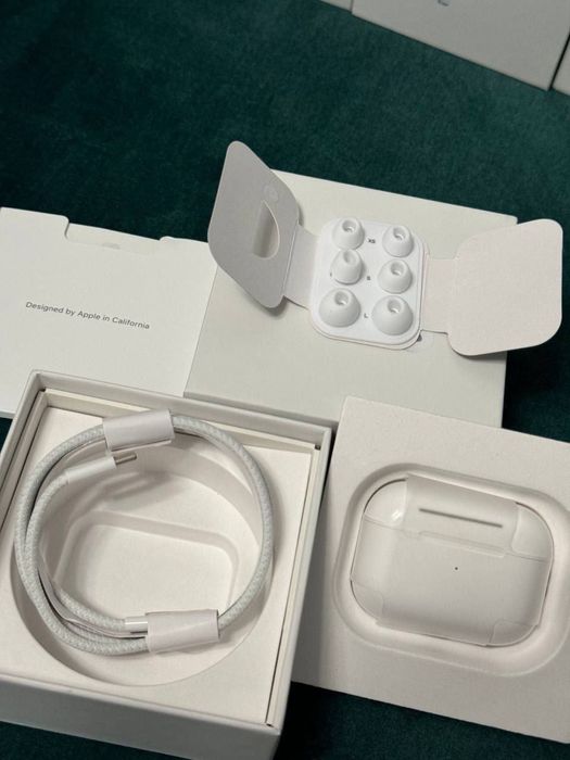 Apple AirPods 2 Pro