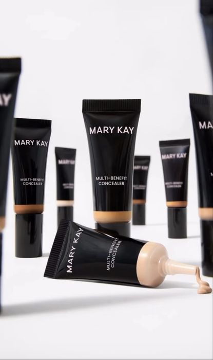 Perfekcyjny Korektor pod Oczy - Light Peach