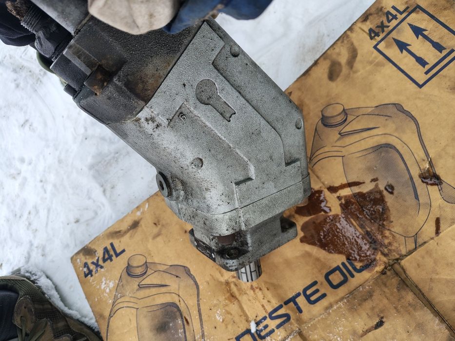 Б/У Насос АПН двопоточний 70+66 л/хв ABER BID70+70HL (лівий)