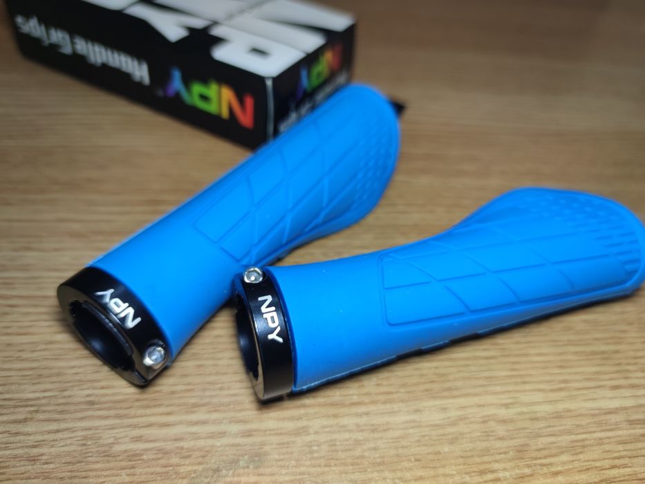 Анатомические ручки велосипеда