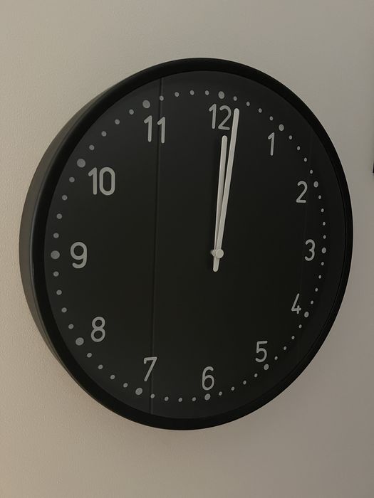 Zegar ścienny Ikea Bondis CICHY