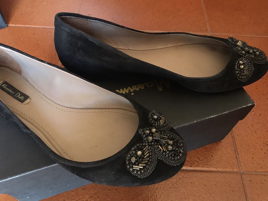 Sabrinas pretas em camurça Massimo Dutti