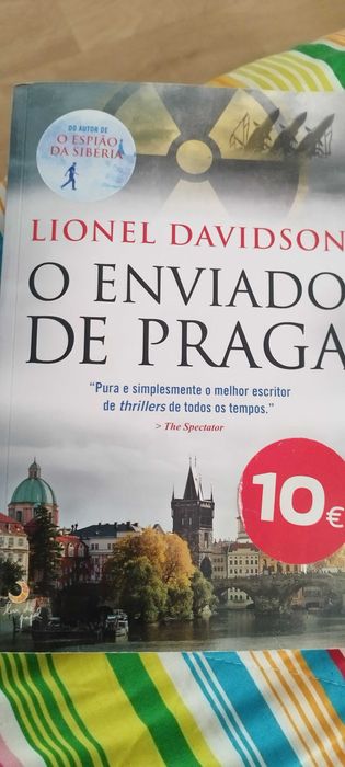 Livro Enviado de Praga