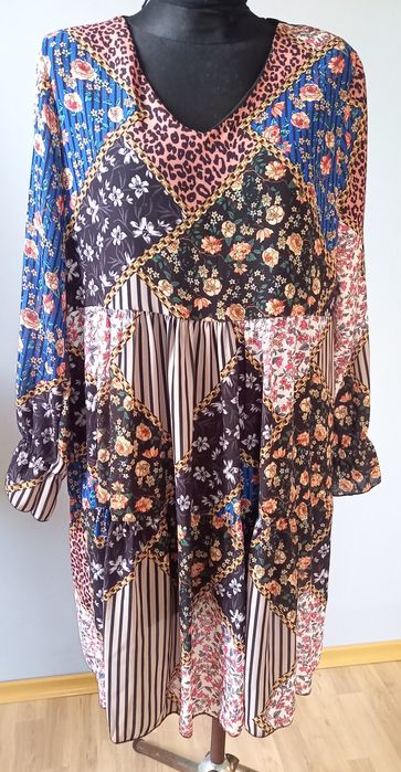 Sukienka rozkloszowana