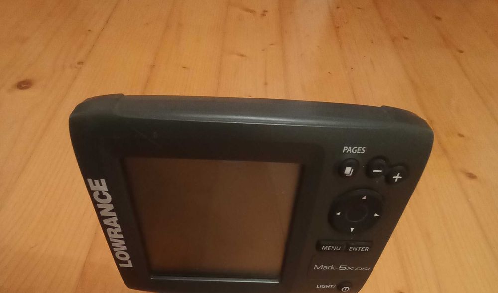 Echosondę Lowrance Mark-5x DSI