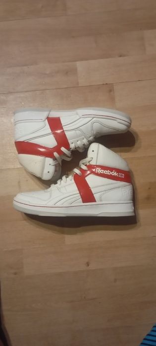 Tênis Reebok n 39