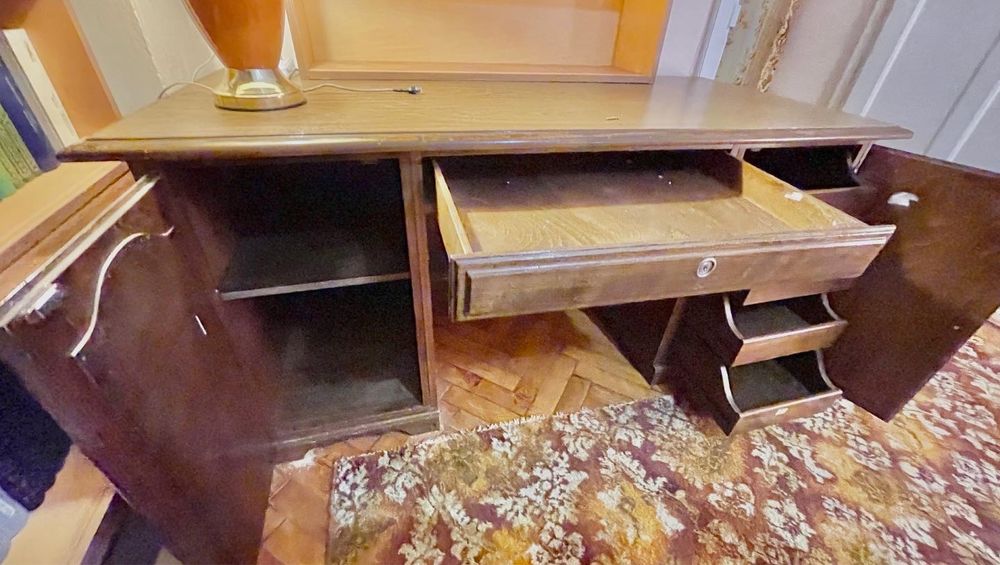 Ретто письмовий стіл 1982 р.,  антикварний письмовий стіл