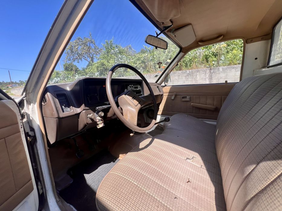 Carrinha Bedford KBD27 motor Isuzu