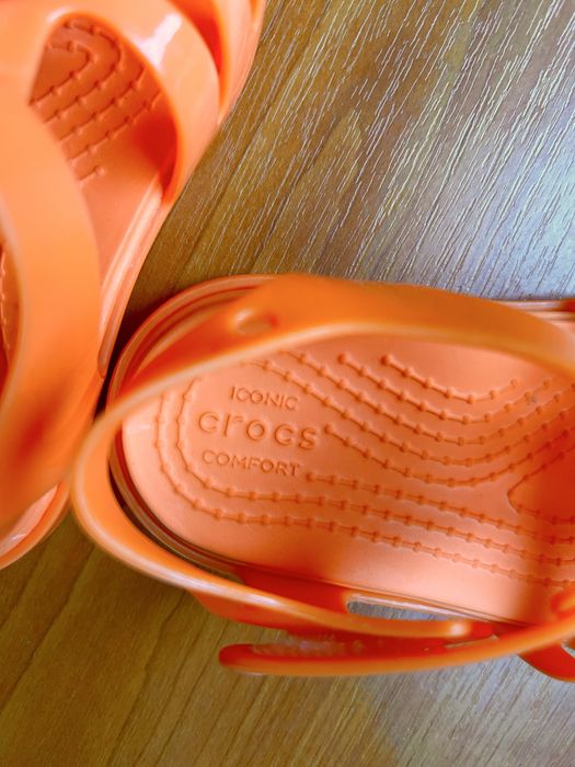 Дитячі босоніжки сандалі Crocs (оригінал), розмір C6 (23 розмір)