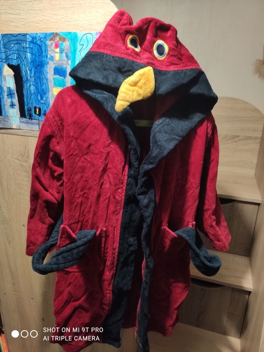 Продамхалаты, пижаму, плавки, шлепанцы