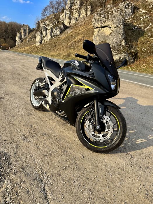 Honda CBR 650F   CBR 650 R  CBR 650FA A ,A2 2016r