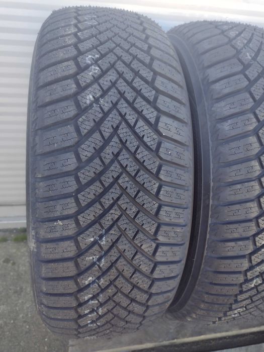 4x Opony Zimowe 215/55/17 Yokohama Bluearth Winter V906 - NOWE