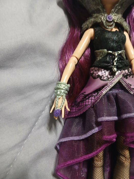 Ever After High Raven Queen