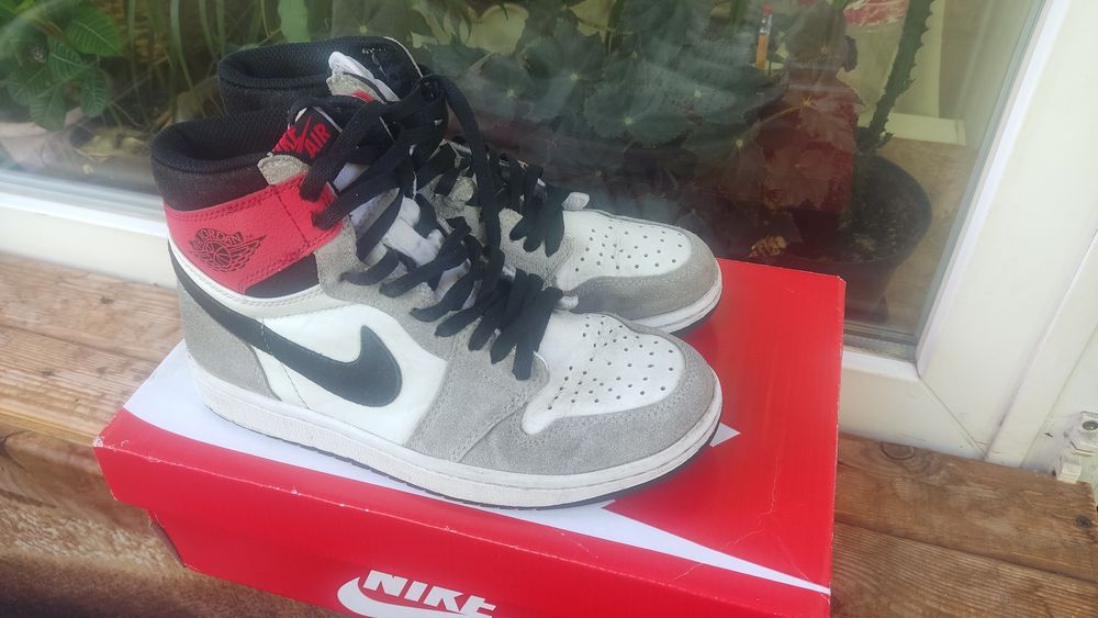 Продам кроссовки Nike Air Jordan