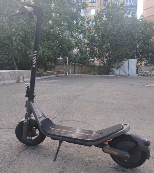 Электросамокат Xiaomi electrik scooter 6