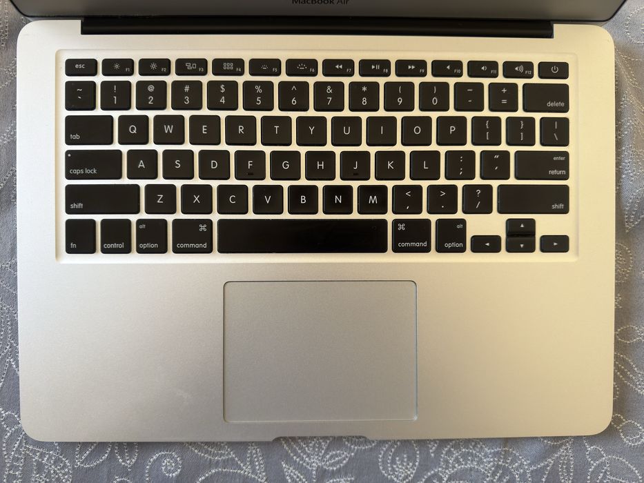 Macbook Air 2015 (Bateria nova)
