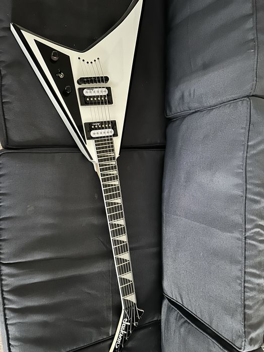 Guitarra elétrica Jackson
