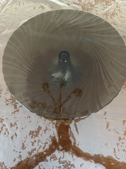 Тортовниця в гарному стані