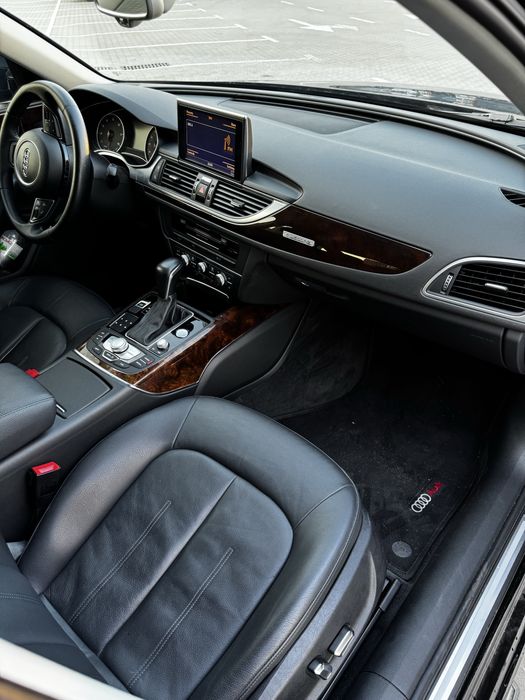 Продам Audi a6 c7 2FL