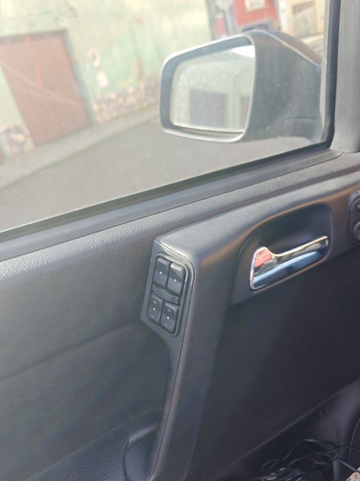 Opel Astra 1,4 de 99 a GPL