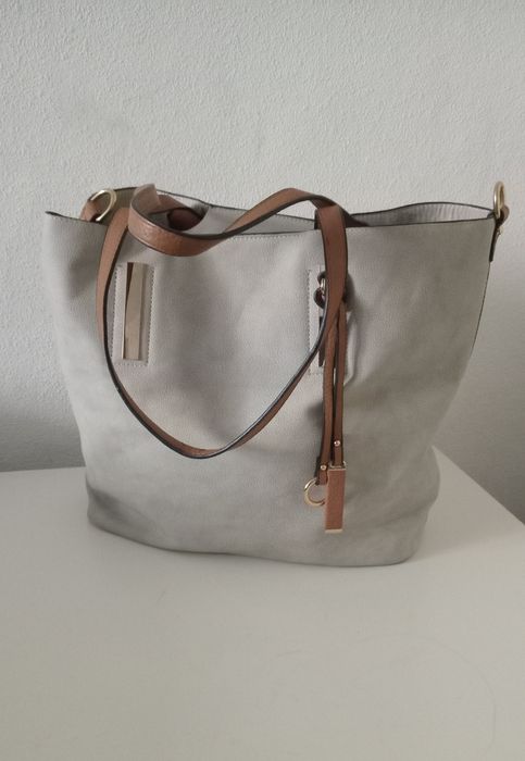 Продается сумка женская.