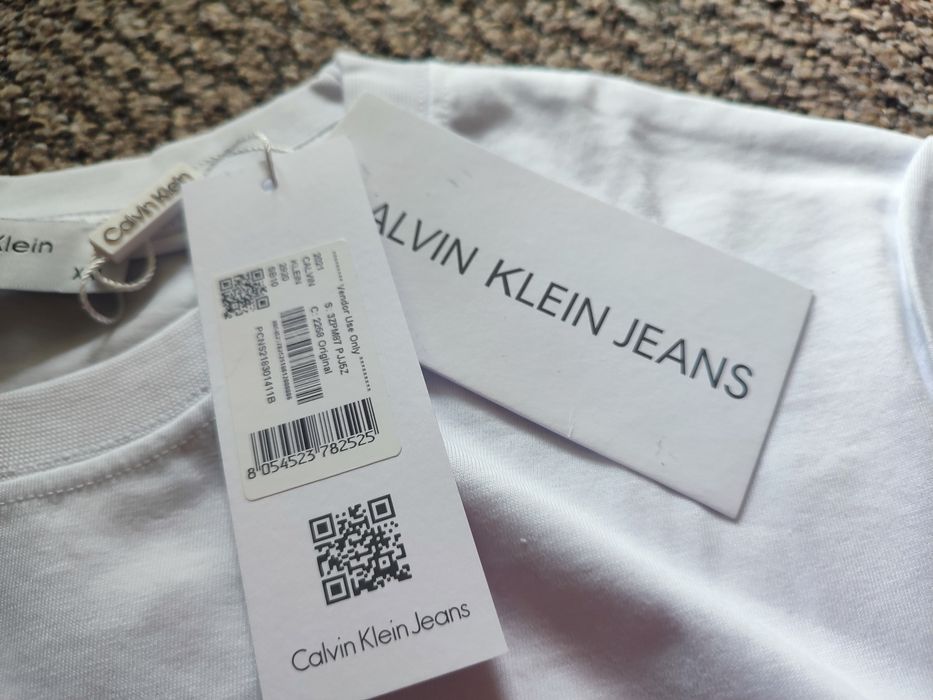 T-shirt męski rozmiar XXL Calvin Klein nowy