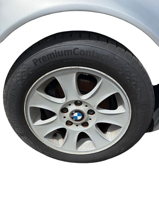 Jante Frente Esquerda - BMW 3