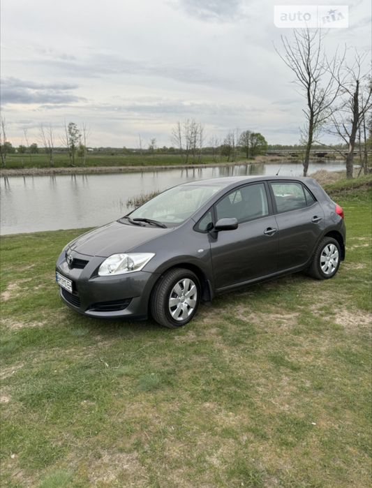 Toyota Auris 2008