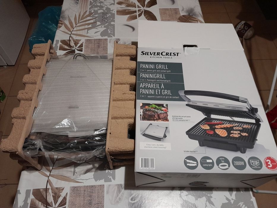 Grill kontaktowy, opiekacz do panini SPM2000 E2, 2000W