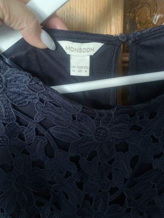 Платье ажурное Monsoon C-M.