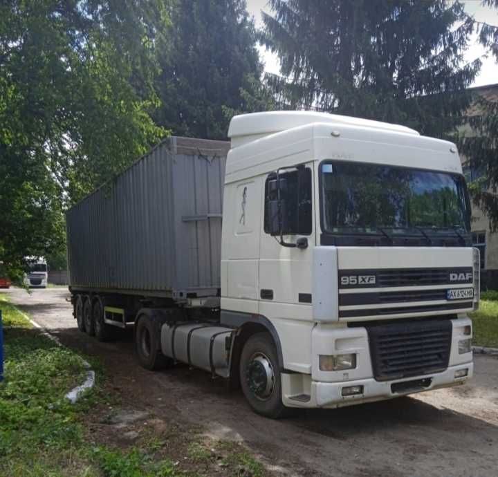 Даф хф 95 з полуприцепом контейнеровоз.