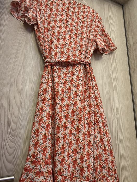 Vestido SHEIN com flores laranja