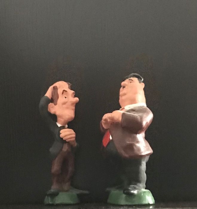 Bonecos em louça Laurel & Hardy
