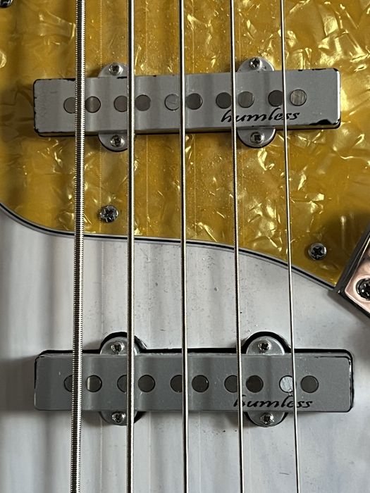 Gitara basowa Sire V7 - 5 Marcus Miller White Blonde