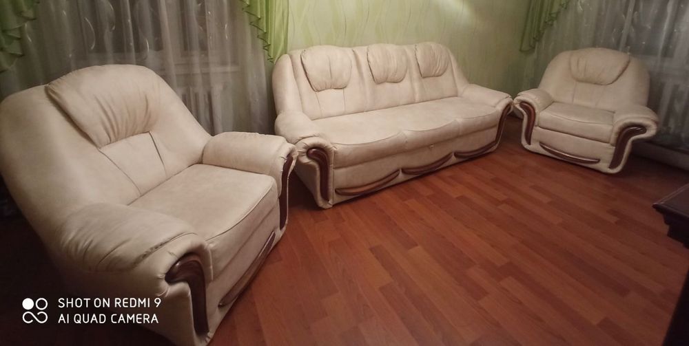 Диван з кріслами комплект