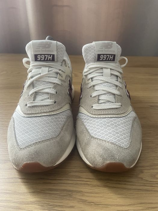 Кросівки бренду New Balance моделі 997H.