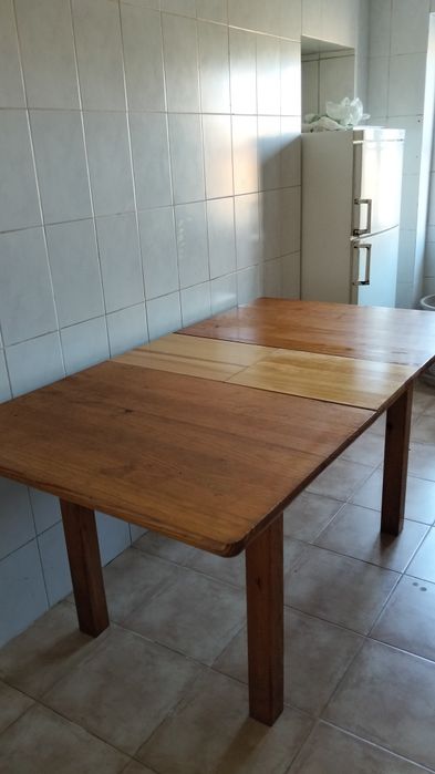 Mesa de Jantar extensível