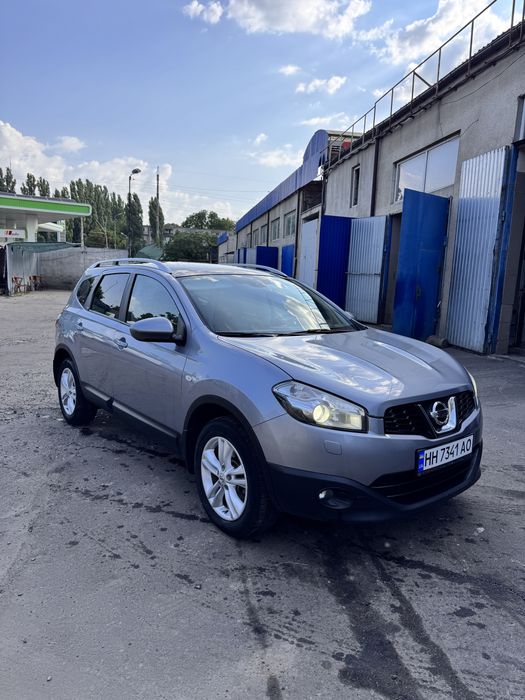 Nissan Qashqai 2.0 бенз 7 мест полный привод.